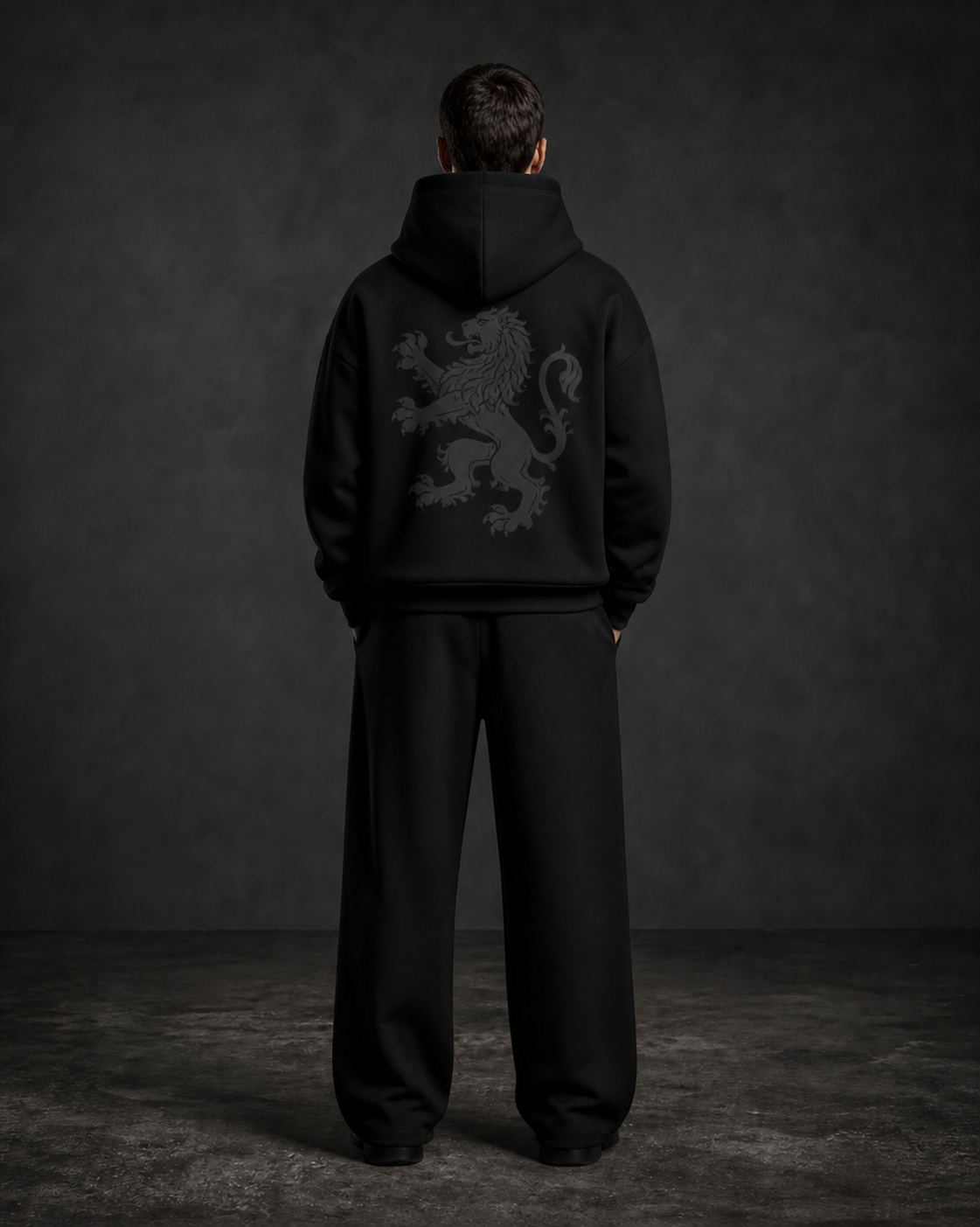 KEINX Oversized Hoodie back lion detail